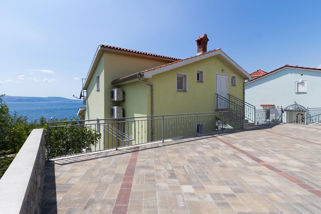 Apartments Vukelic Klenovica Extérieur photo